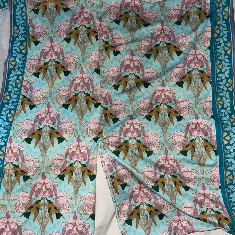 Blackmilk Pastel Floral Rare Unique Kimono - Picture 2 of 6